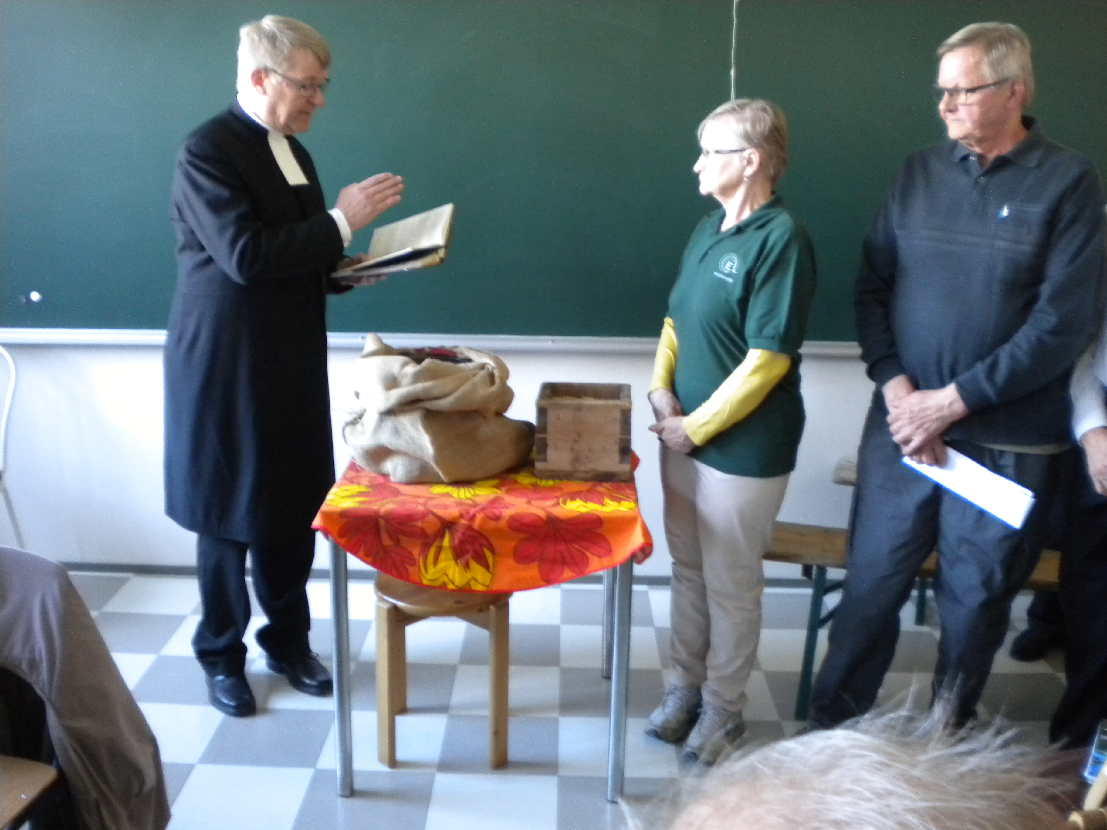 toukosiunaus kvesi