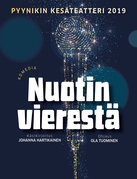 Nuotin vierestä Pyynikin kesäteatterissa