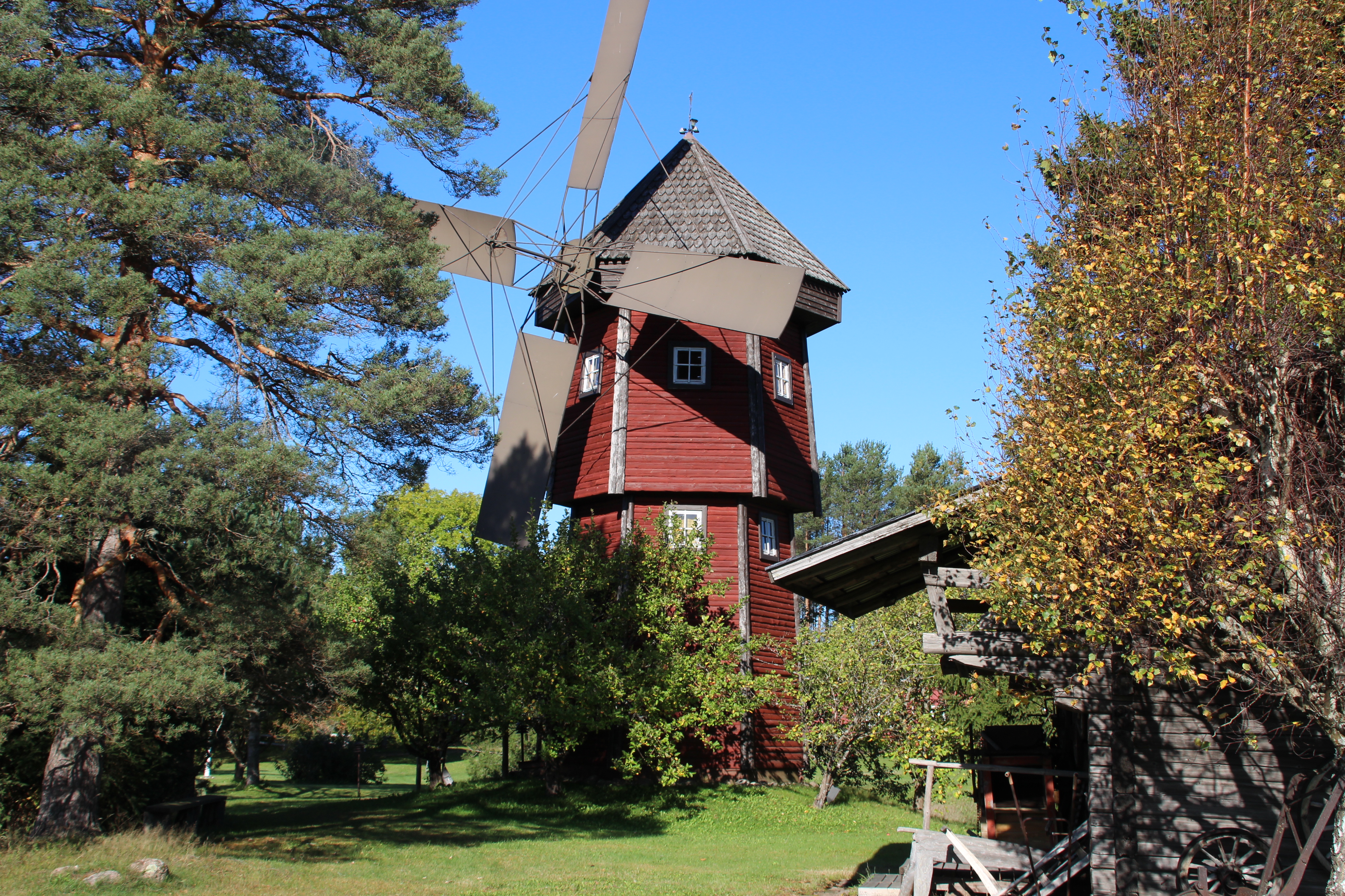 Tykän tuulimylly Kannusjärvellä