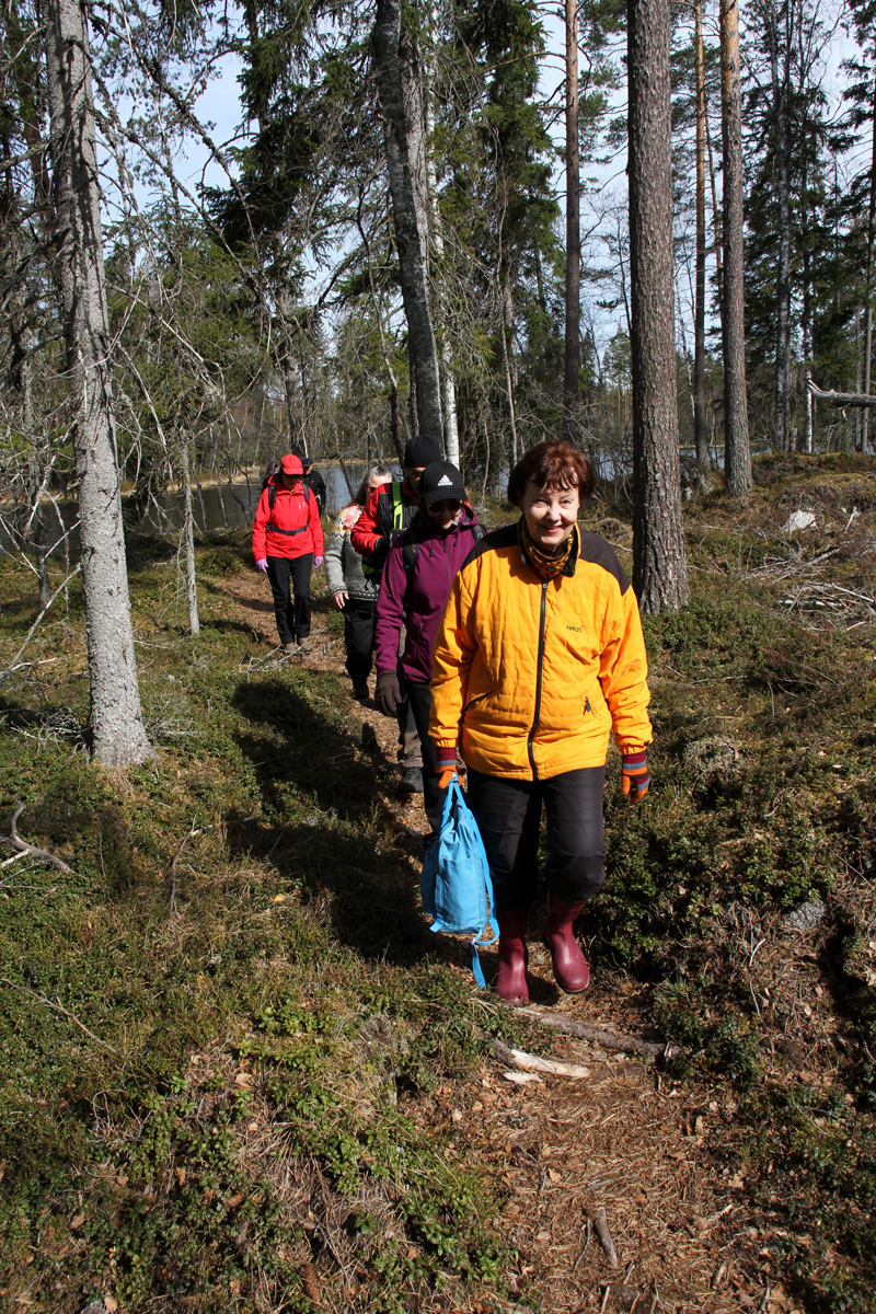 Luontoliikuntapäivä 10.5.22 Kotkanpesän maisemissa