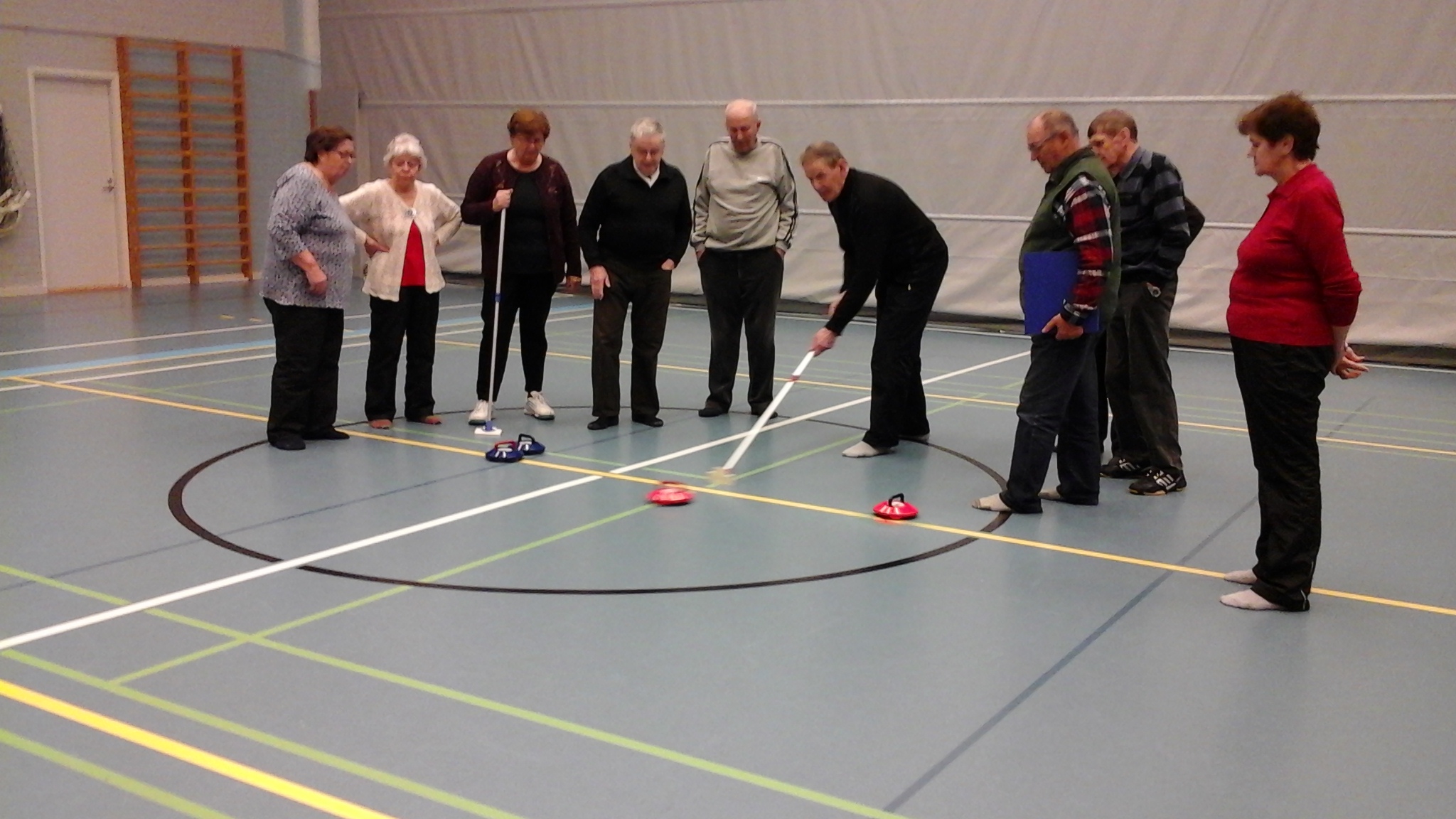 Curling -kerholaiset