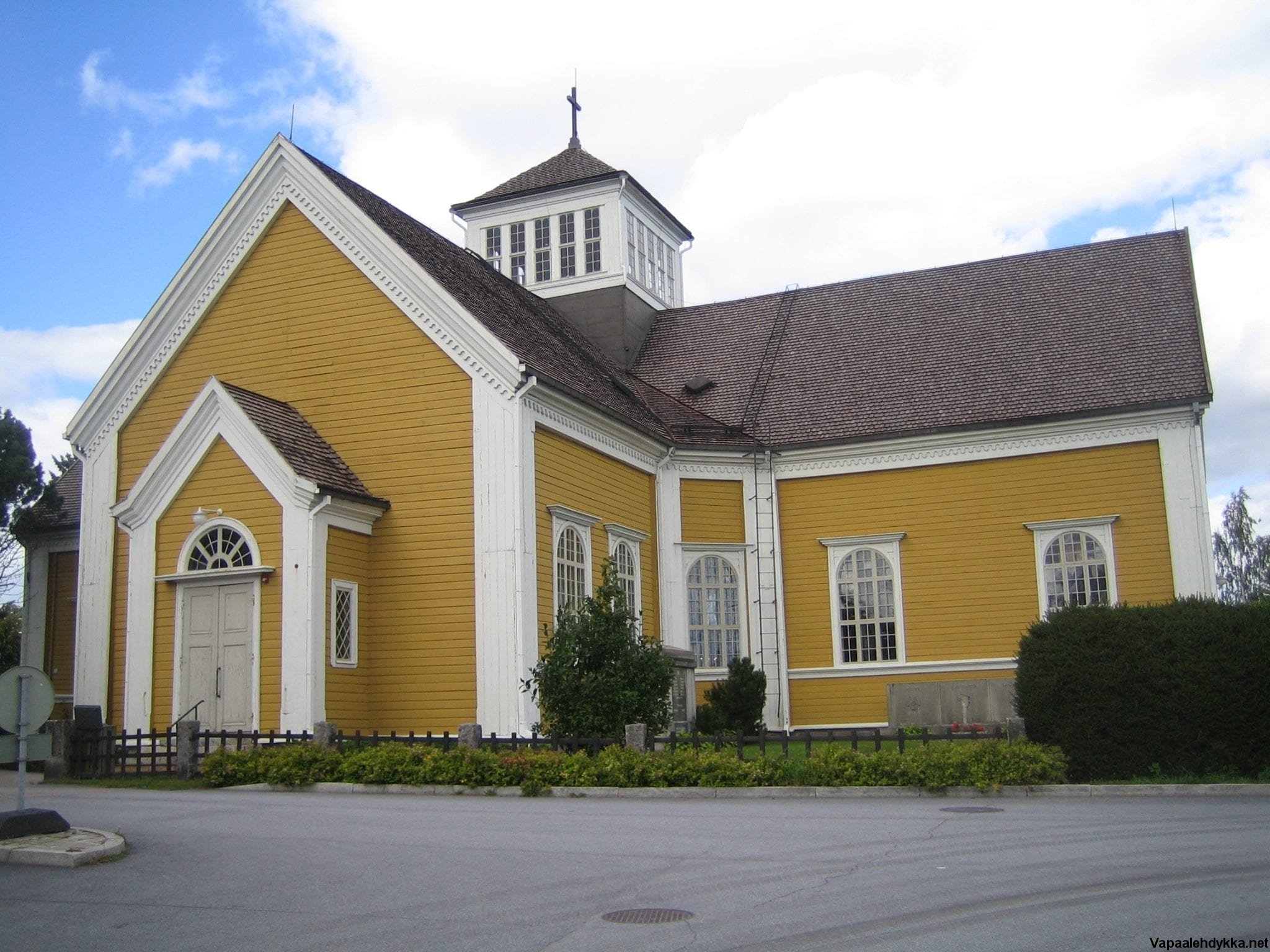 Ikaalisten kirkko