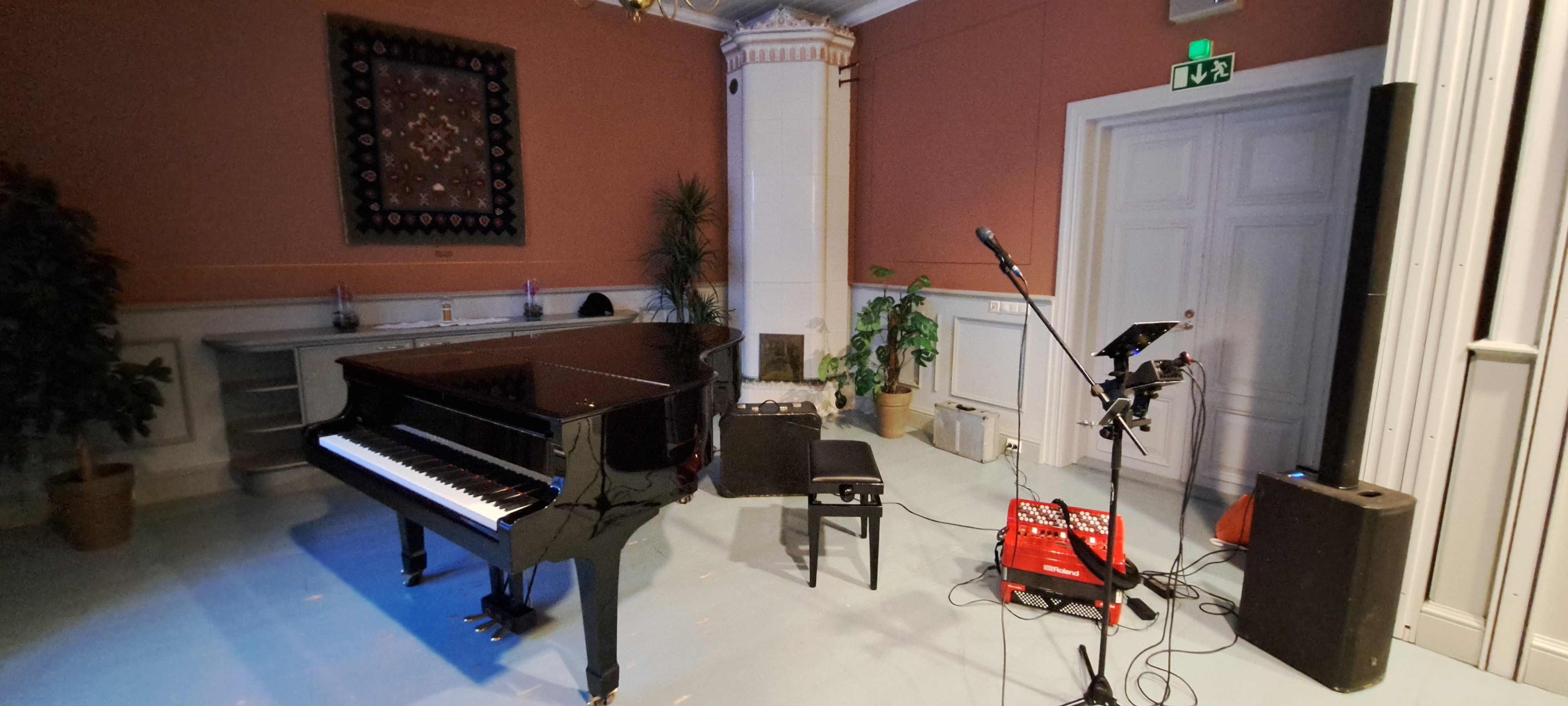 Hienot puitteen pitää juhlia