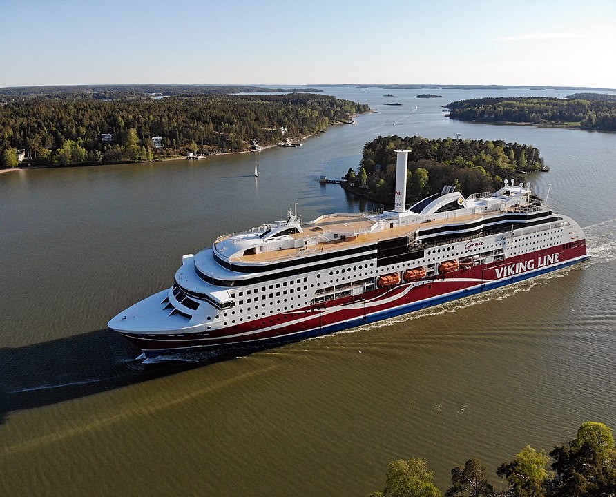 Akaa Viking Grace