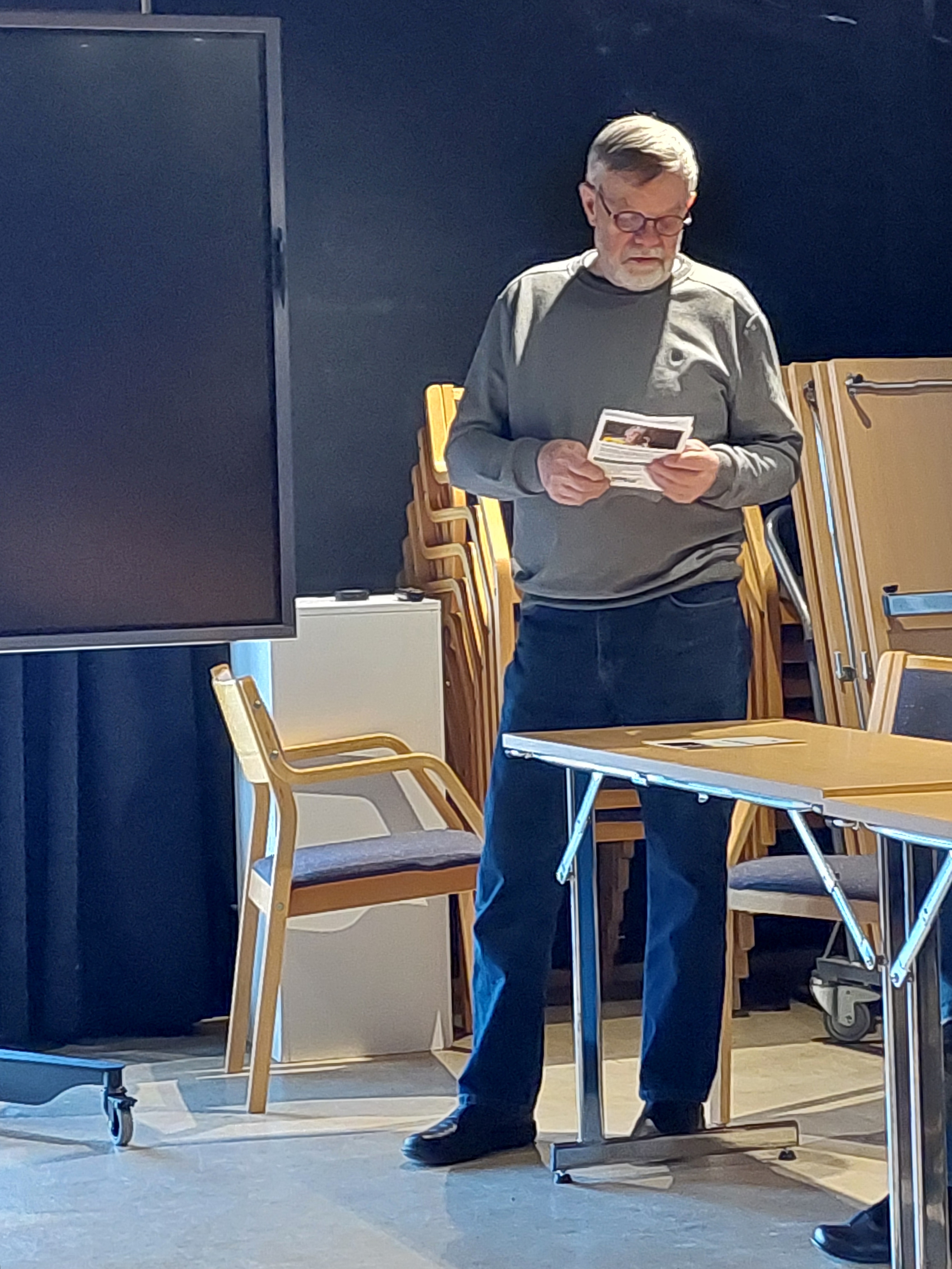 Paavo Ellä kertoi vapaaehtoistyön historiaa
