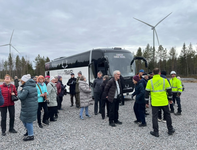 Tuulimyllyjä katsomassa