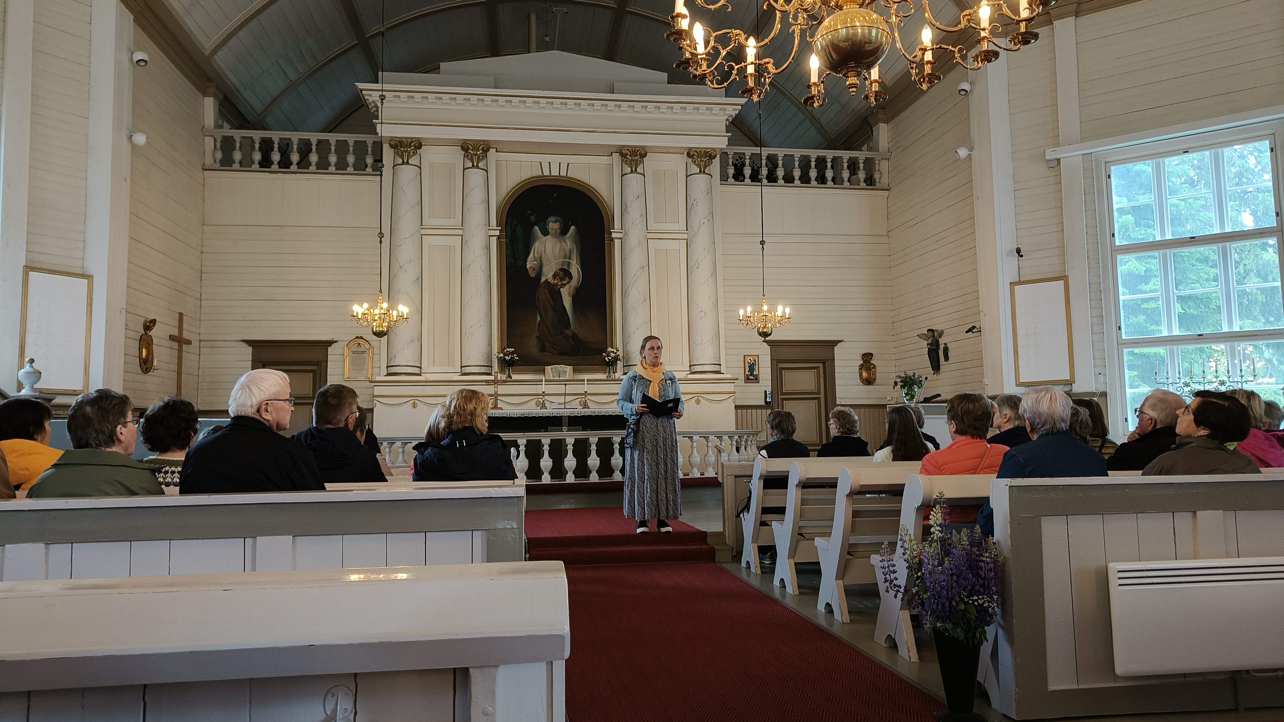 Alajärven kirkko, oppaana Päivi Peltola