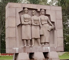 Tampere patsas Eteläpuistossa