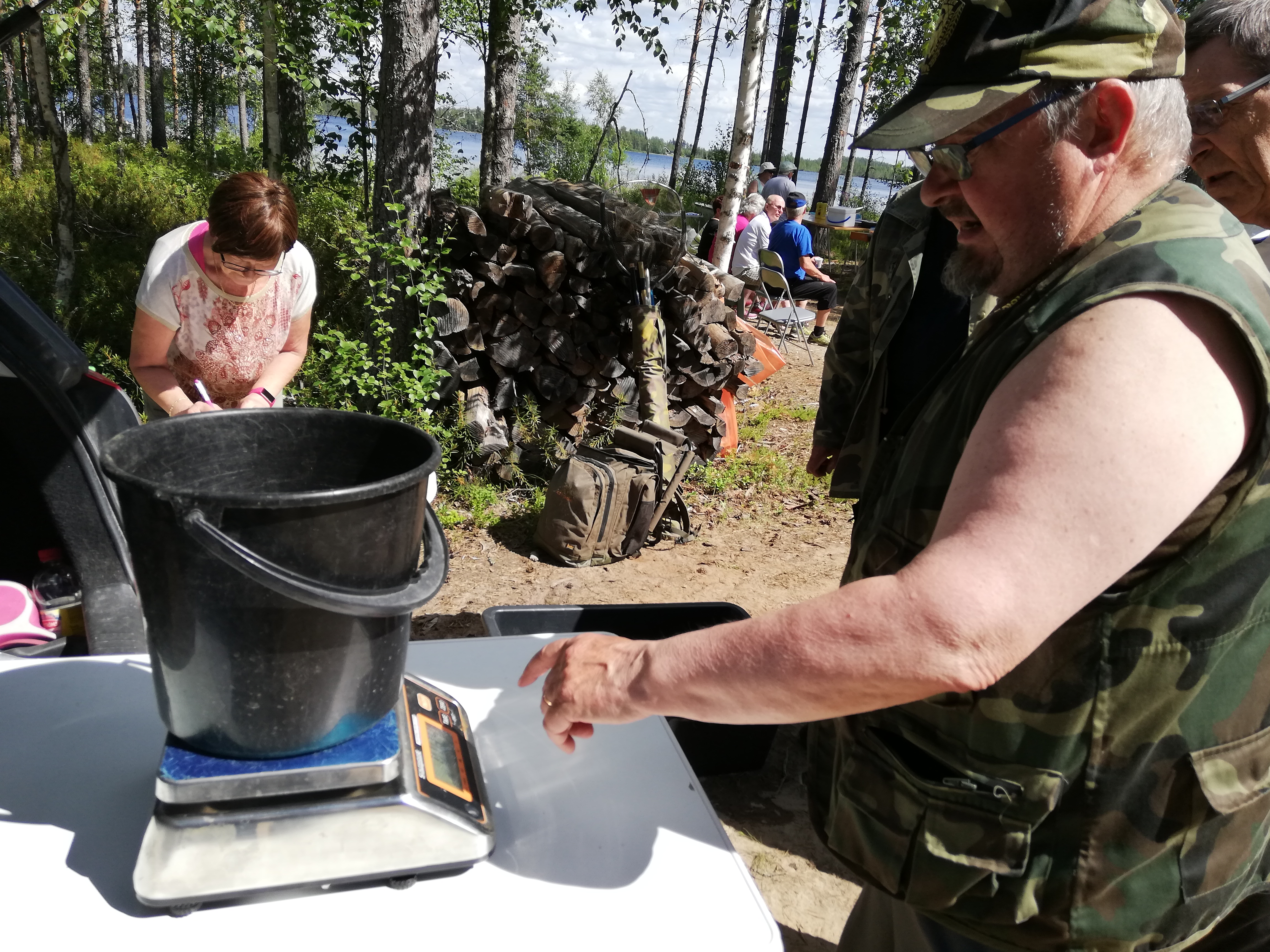 Punnitus on tarkkaa puuhaa