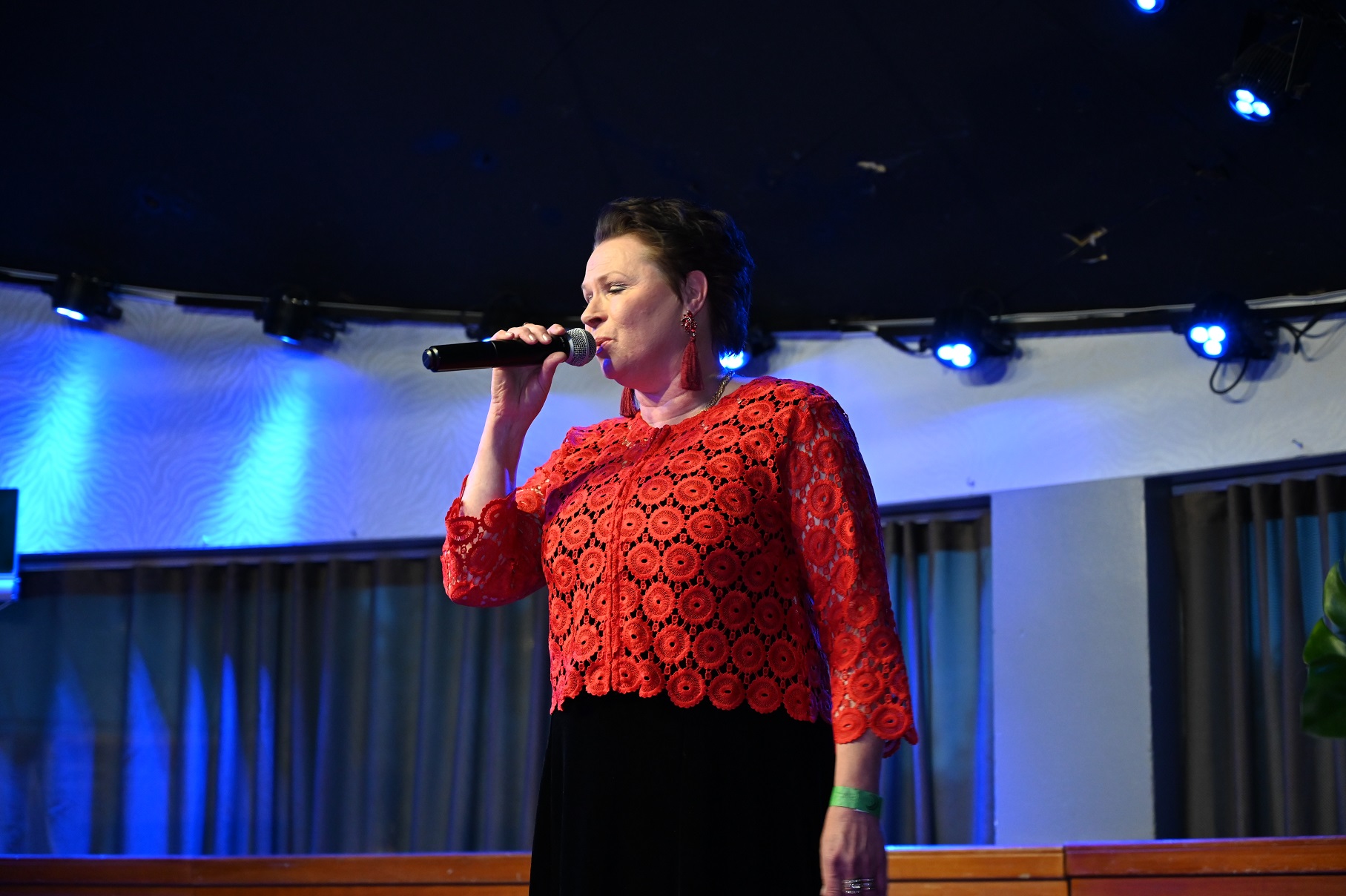 Marita Saal karaokevoittaja