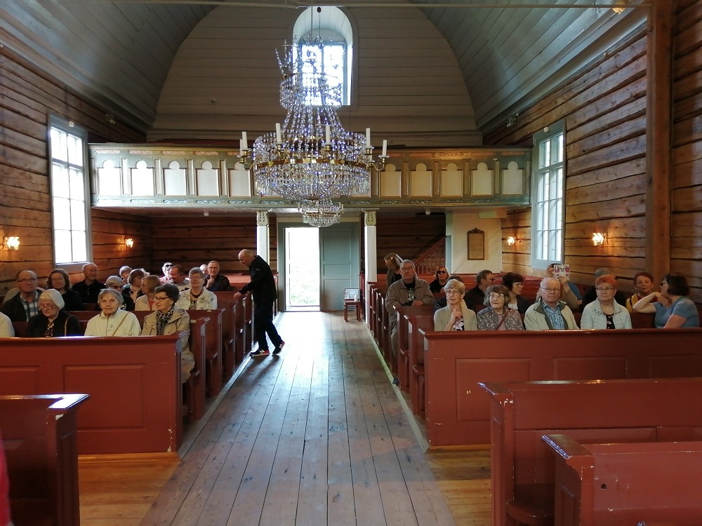 Yliskylän kirkossa