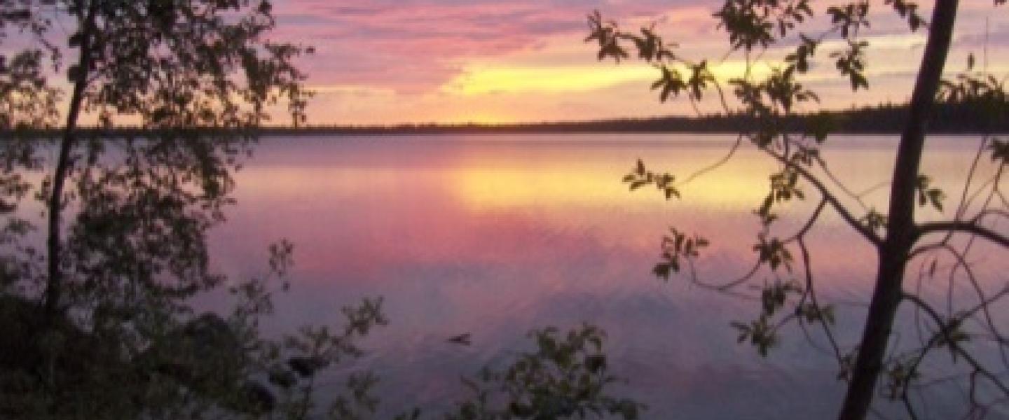 Auringon lasku.