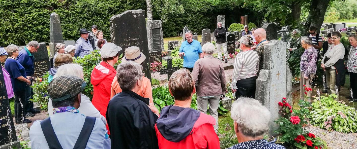 Kulttuurikävely Someron hautausmaalla