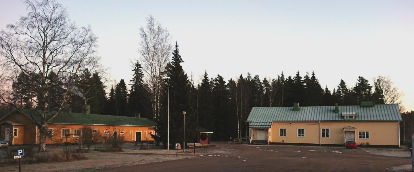 Kylätalo, vanha koulu