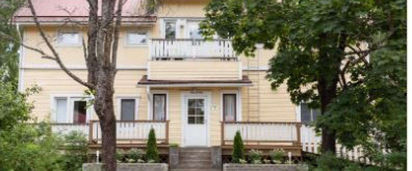 Tuhannen tarinan talo Kannuskoskella