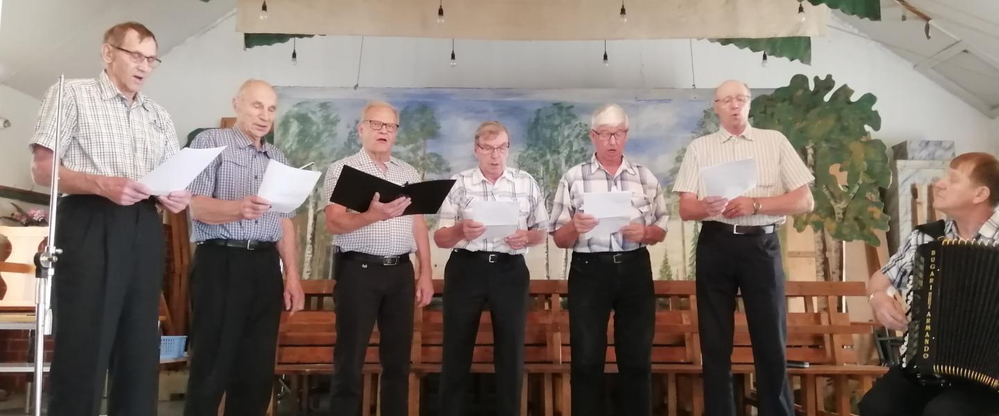 Välikylän Aikamiehet Liittolassa