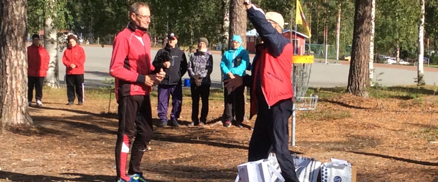 Palkintoja jaetaan kisoissa
