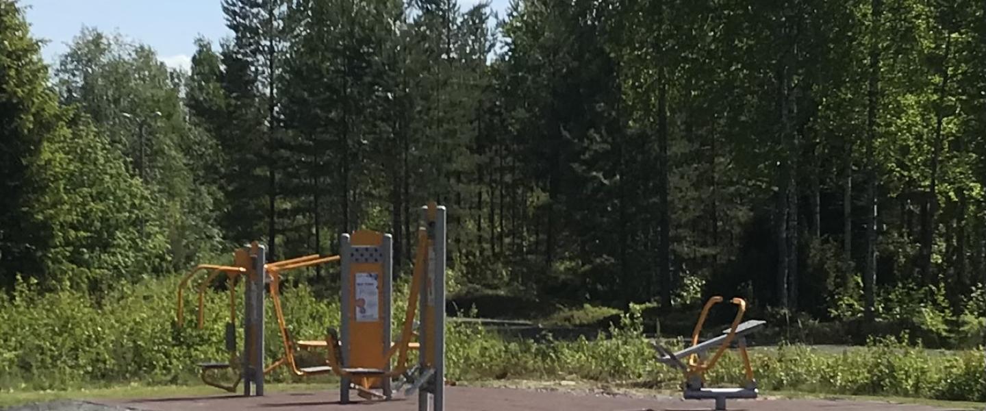 Ulkokuntosalilaitteet