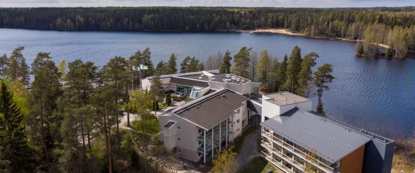 Kuvassa ilmakuva Lehmirannasta