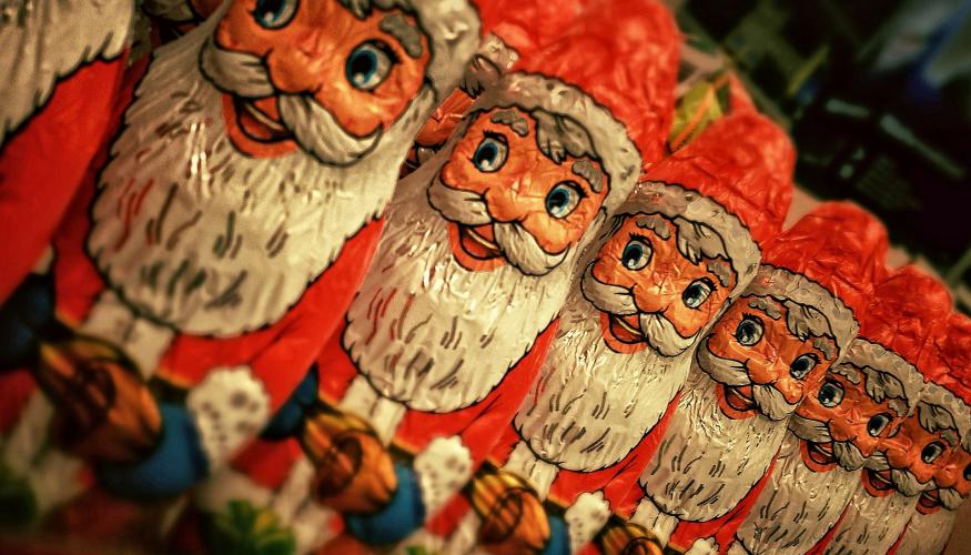 7 suklaapukkia rinnakkain